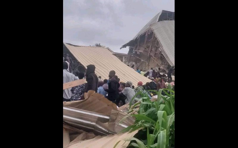 Jos: School building Collapses On Students Writing Exams