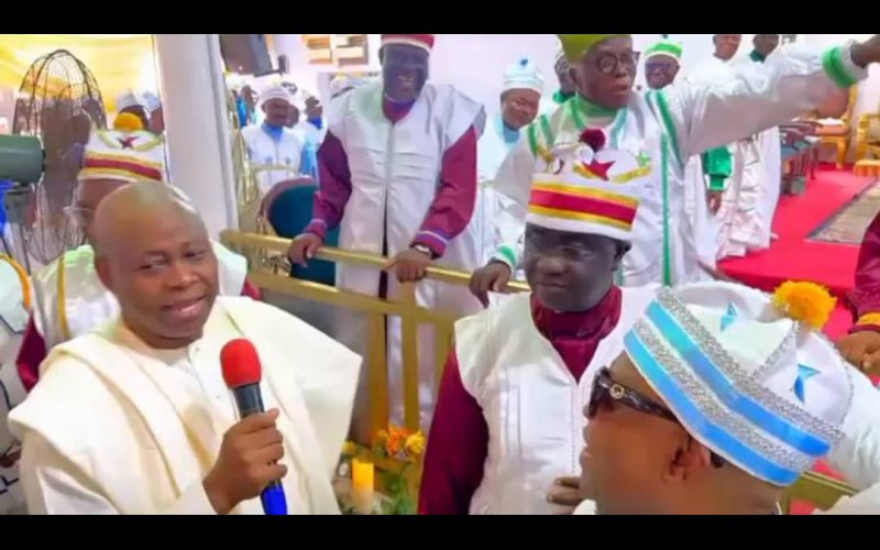 Davido’s Dad, Adedeji Adeleke Donates ?1bn To Church In Late Mother’s Honour