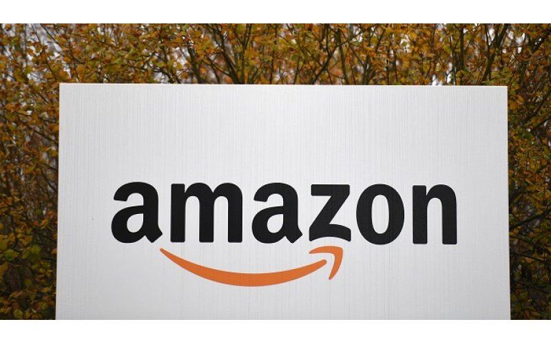 Amazon Showcases New AI-Powered Warehouse Robots