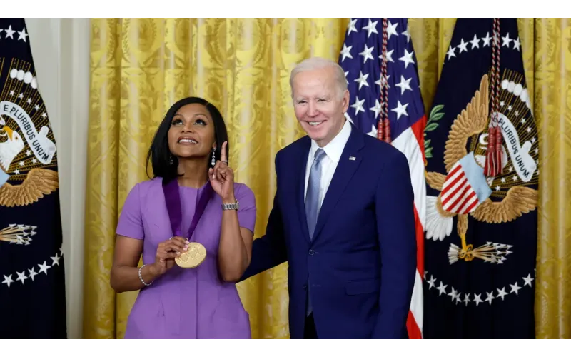 Mindy Kaling honors late mother after receiving a National Medal of the Arts