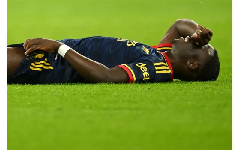 Saka Reportedly Set for Six to Eight Weeks Out With Thigh Injury, Arteta Says "No Good Signs"