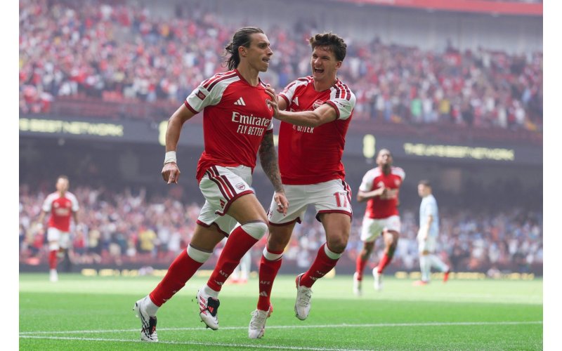 Arsenal Crush Manchester City 3-0 to Lift 2026 Community Shield