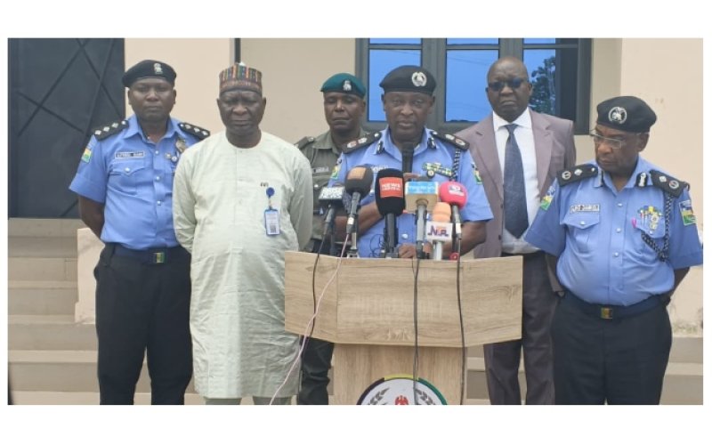 Plateau Police Arrest Kidnap, Robbery Suspects; Rescue Victim, Recover Firearms