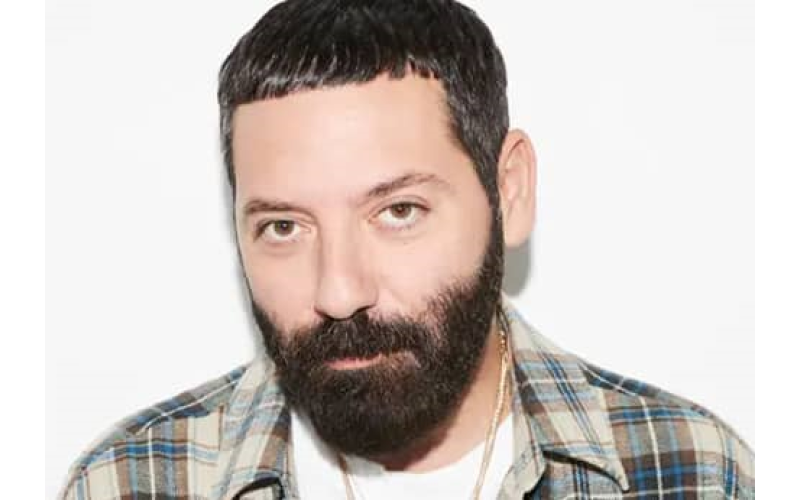 Gucci And Moschino Designer Dies Suddenly At 46