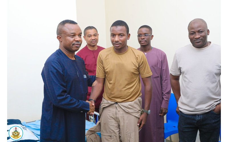 Air Chief Visits Injured NAF Pilots After Alpha Jet Crash in Niger State