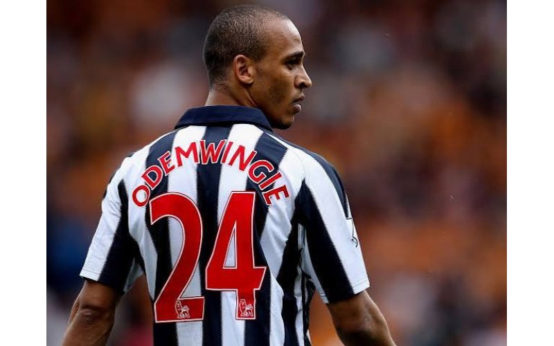 Odemwingie Threatens Legal Action Over Failed QPR Transfer Saga