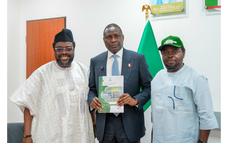 EFCC Closely Monitoring MDAs'   Budget Implementation- Olukoyede