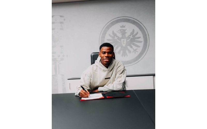 Eintracht Frankfurt Sign Super Eagles Midfielder Raphael Onyedika on Long-Term Deal