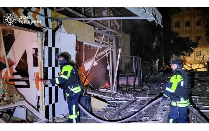 Russia-Ukraine War: Deadly Drone and Missile Strikes Hit as Zelensky Prepares to Meet Trump