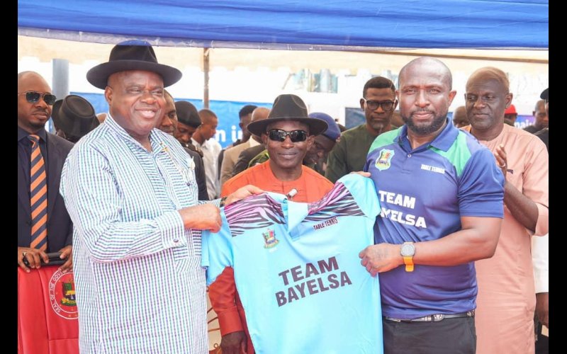 Gov Diri Rewards Wrestlers For Performance At African Championship