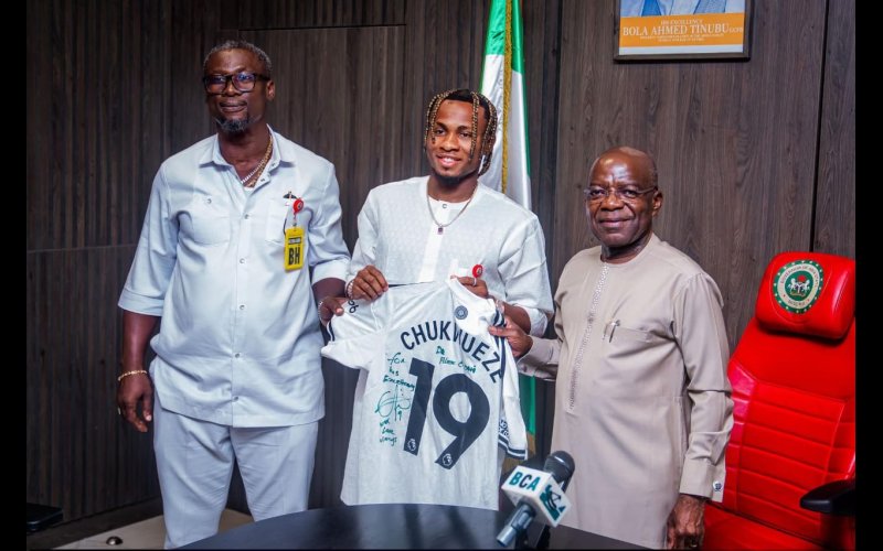 GOV. OTTI TO FLAG-OFF CONSTRUCTION OF NEW UMUAHIA STADIUM, AS SUPERSTAR CHUKWUEZE APPLAUDS HIS PERFORMANCE.