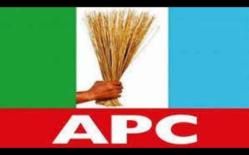 Armed policemen lay siege to APC secretariat in Benue