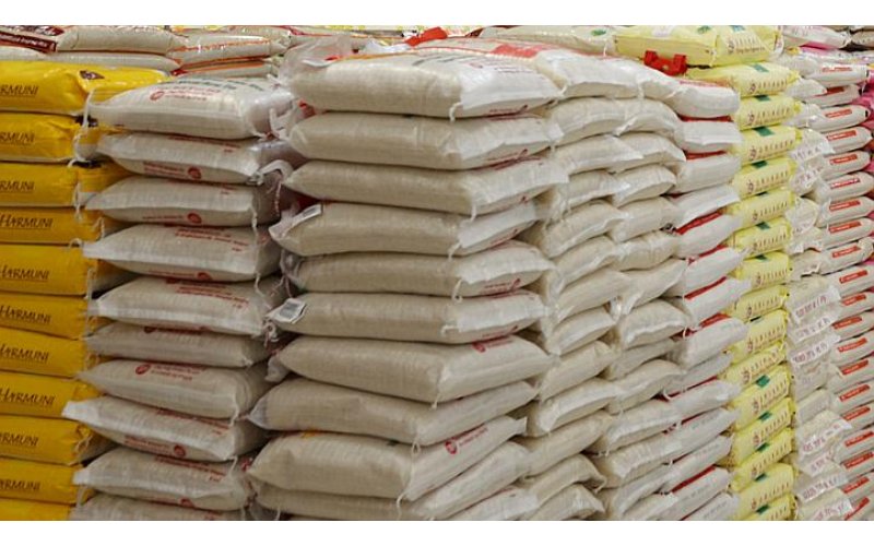 Food Crisis: FG Donates 20 Trucks Of Rice To Each State