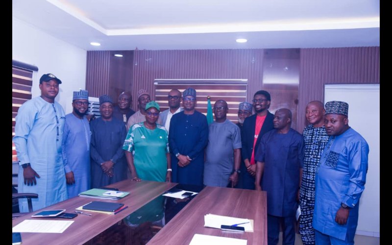 DIKKO MEETS WITH CLUB OWNERS: NINE TALKING POINTS 