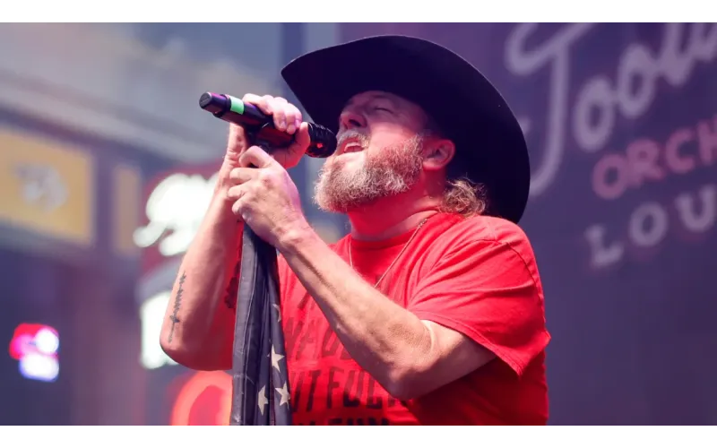 Colt Ford ‘in stable but critical condition’ after a heart attack following Arizona concert.