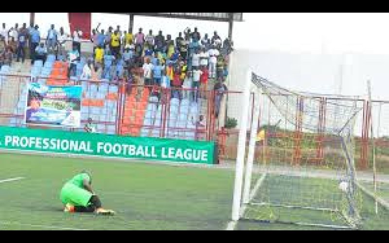 THE* *REAL* " *BALL* *BOYS* " *OF* *CRIMINAL* *OFFICIATING* *IN* *NIGERIA* ! *MATCHFIXING?!