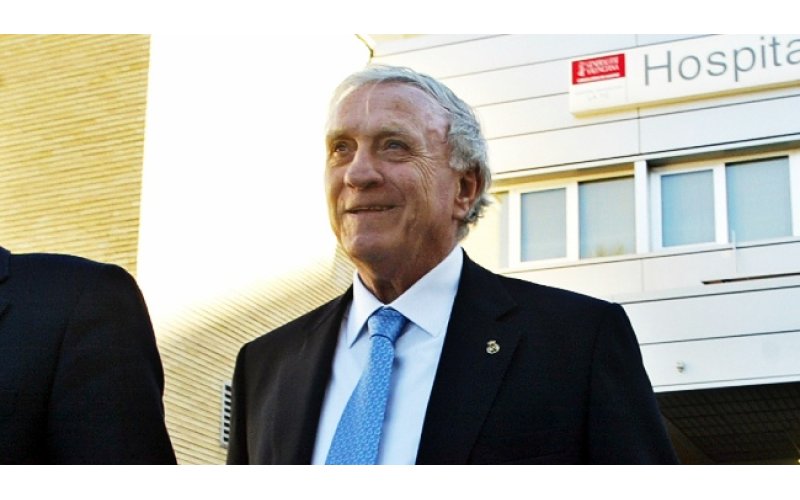 Real Madrid Pays Tribute to Club Legend Santamaria