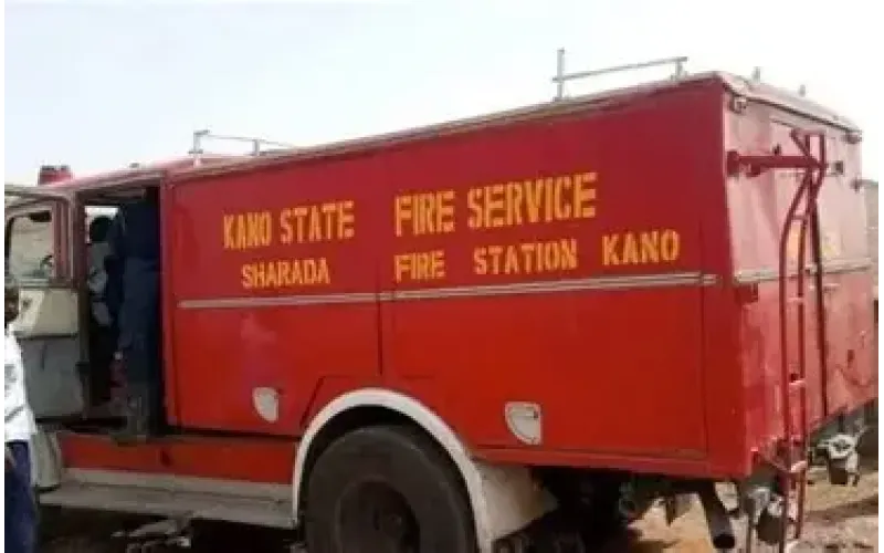 Kano Fire Service Rescues Passengers After Kano-Roni Road Crash Into Dam, 4 Dead