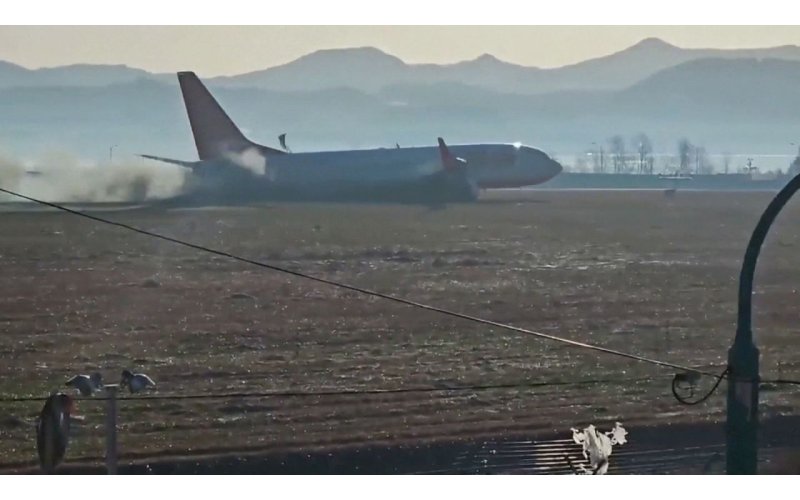 More than 170 killed after South Korean jet crash-lands at airport. Here’s what we knowMore than 170 killed after South Korean jet crash-lands at airport. Here’s what we know