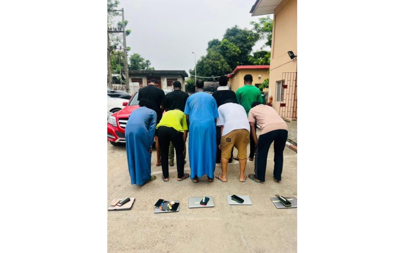 EFCC Arrests 10 Suspected Internet Fraudsters in Lagos  