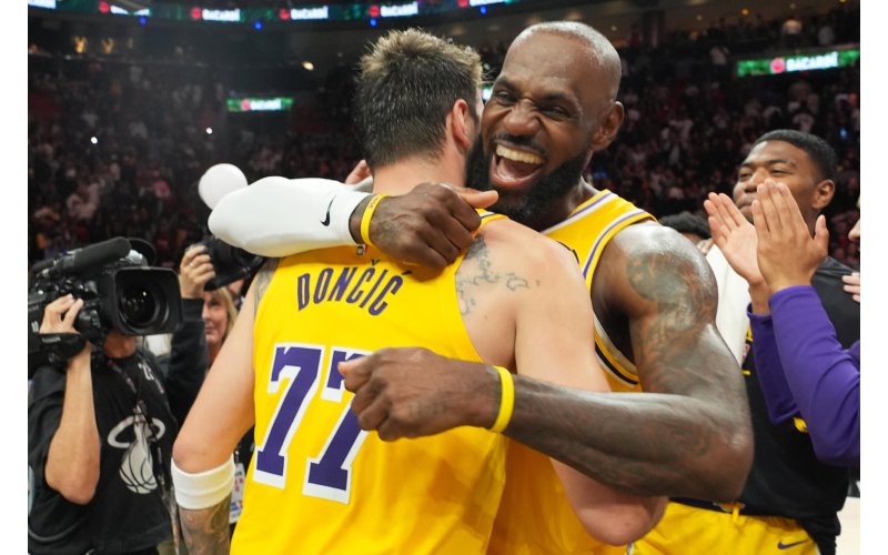 LeBron James Makes NBA History with Record-Breaking 1,612th Game