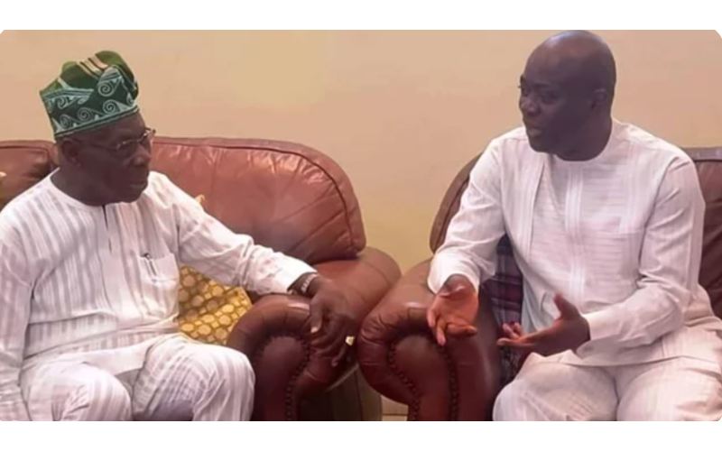 Makinde Receives Condolence Visit From Obasanjo, Arapaja, PDP NWC Over Brother’s Demise