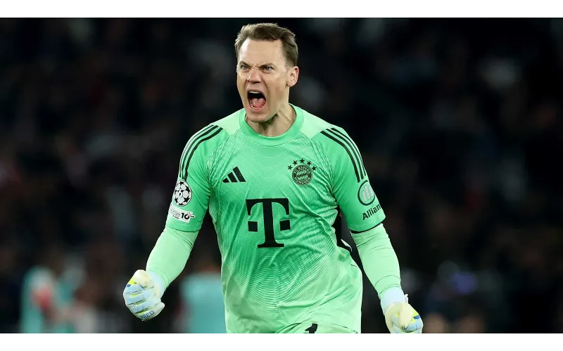 Manuel Neuer Signs New Bayern Munich Deal Until 2027