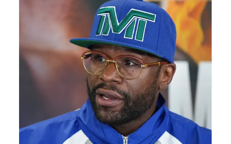 Mayweather Sues Jona Rechnitz, Alleges Fraud Scheme Cost Him $175m