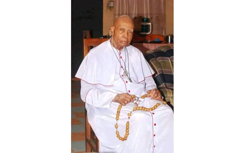 JUST IN : Nigerian oldest Catholic priest dies at 103