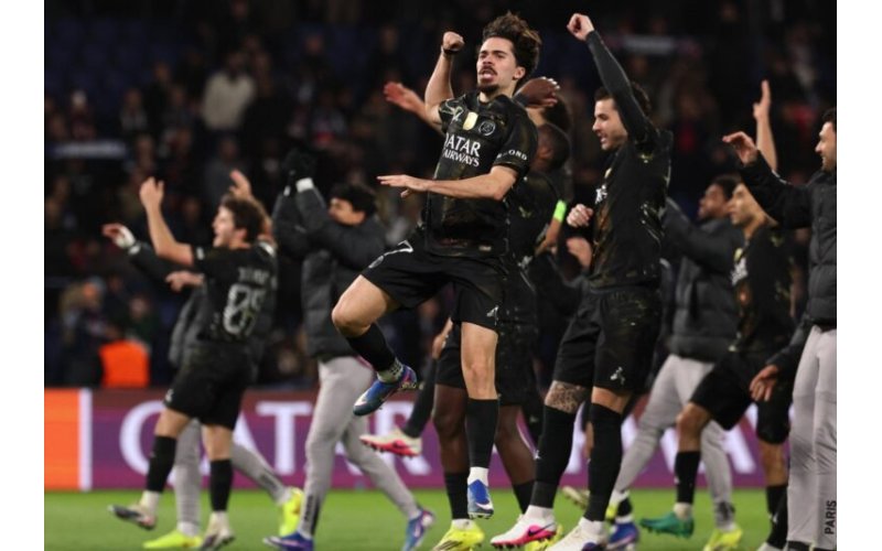PSG Overpowers Chelsea 5-2 in Champions League Last-16 First Leg