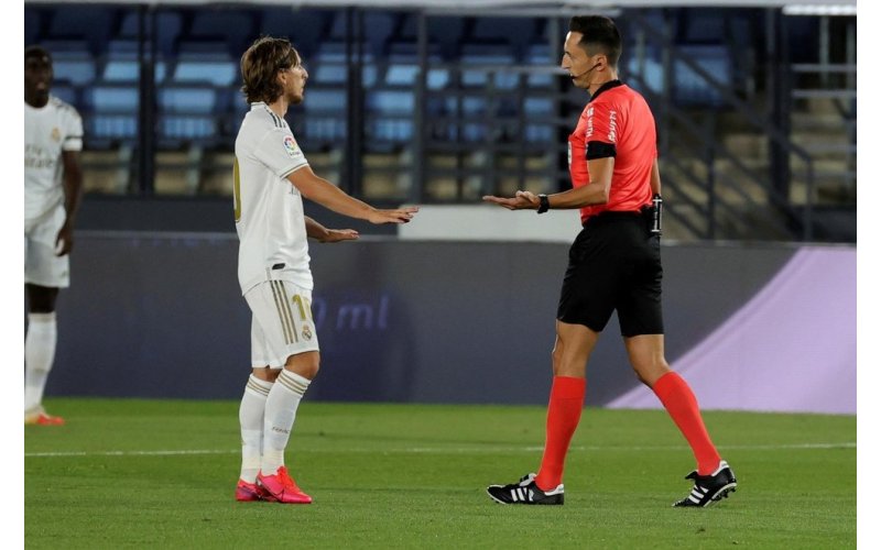 Sanchez Martinez to referee Real Madrid clash against Atletico