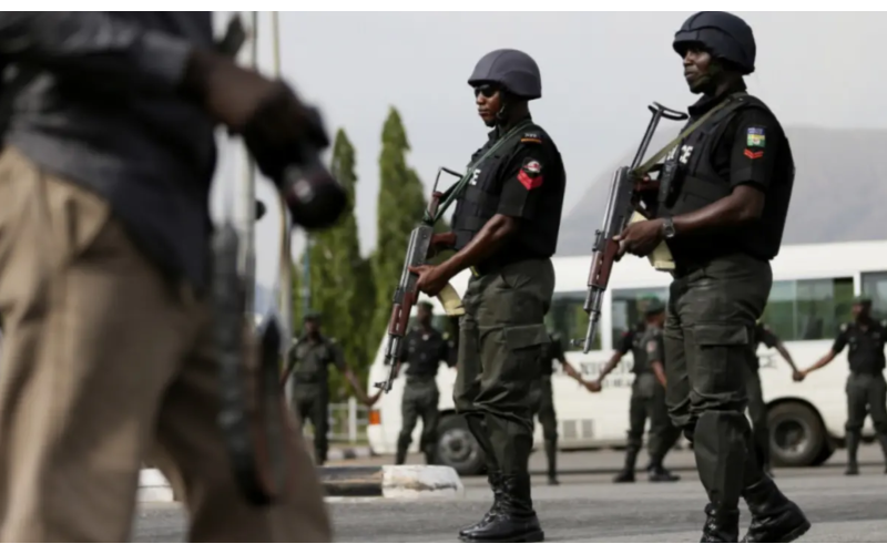 Tension in Kano as heavily armed security personnel take over Emir Sanusi’s palace