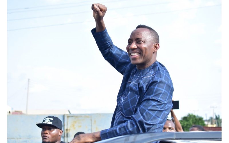 Nigeria Drops Treason Charges Against Activist Sowore