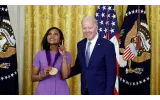 Mindy Kaling honors late mother after receiving a National Medal of the Arts