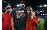 What Travis Kelce said to Taylor Swift during romantic on-field celebration after the Chiefs beat Ravens 